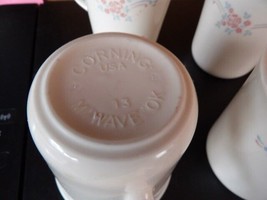 4 Corelle English Breakfast D Handle Coffee Mugs Beige/Pink/Blue 3 7/8&quot; Tall - £8.30 GBP