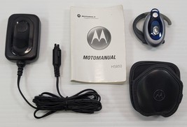 *B2) Motorola HS850 Silver Ear-Hook Bluetooth Wireless Headset - $29.69