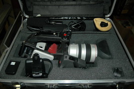 Canon Mini XL1 DV 3CCD Digital Video Camcorder Rolling Case 16X Zoom XL 5.5-88MM - £567.77 GBP