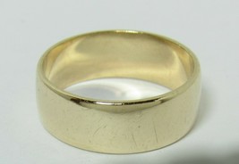 14K Yellow Gold Wedding Band 7mm Anniversary Sz 8.75 Ring 5.5g Tze - £332.46 GBP