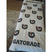 Gatorade Sideline G Towel - Anti-Microbial All Sport Cotton Gym Towel 22... - $278.55 MXN