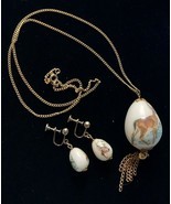 DEER Necklace and Screw back Earrings Jewelry Set - Vintage - FREE SHIPPING - $30.00