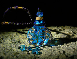 Majestic Healer Djinn Blue Murano Cork Bottle Pendant Necklace Izida Haunted - £242.79 GBP