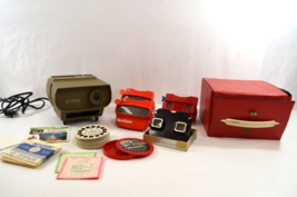 Viewmaster GAF Projector &amp; Viewers LOT 45 Reels Disney Travel Carry Case Vtg - £57.99 GBP