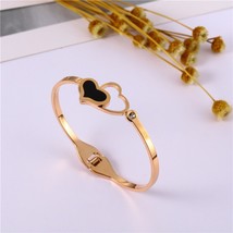OUFEI Luxury Heart Bracelets Bangles For Women Stainless Steel Jewelry Woman Vog - $12.55