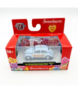 M2 Machines Sweethearts 1953 VW Beetle Deluxe European Factory Sealed Cu... - $261.66 MXN