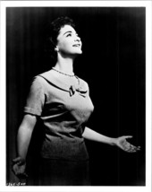 Gogi Grant American 1950&#39;s pop singer The Wayward Wind hit single 8x10 photo - £11.82 GBP