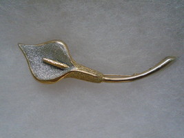 Vintage Gold Tone Silver Sparking Easter Calla Lily Flower Pin / Brooch - Unique - £6.38 GBP