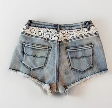 Almost Famous Mini Booty Shorts Womens 7 Hi Rise Crochet Blue Jeans Dist... - $12.46