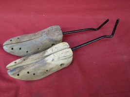 Vintage Wooden Professional Shoe Stretcher Women&#39;s Medium - £19.77 GBP