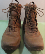 UNDER ARMOUR 12 VELSETZ TAN BOOTS SLIP AND OIL RESISTANT ULTRALITE ORTHO... - $75.88 CAD