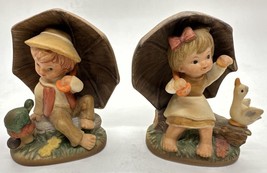 Napcoware Tiny Tots Porcelain 2 Figures Girl &amp; Boy Under Umbrella Turtle Duck - £12.97 GBP