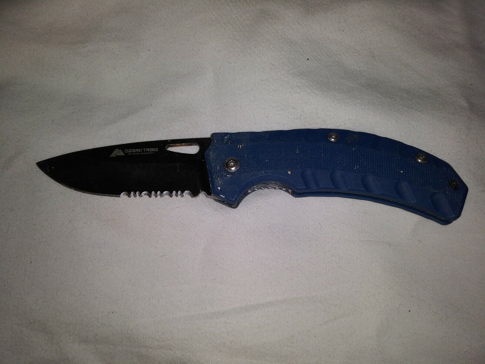 VINTAGE Ozark Trail USA MULTIPURPOSE FISHING OUTDOOR POCKET KNIFE - $5.64
