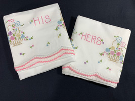 2 Floral HIS &amp; HERS Embordered Linen Pillow Cases - Decorative Scalloped... - $296.52 MXN