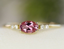 2.00 Ct Oval Cut Pink Sapphire Women&#39;s Engagement Ring 14k Yellow Gold Finish - £70.69 GBP