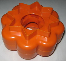 Vtg 70s Tupperware Cut a Shape Reversible Nesting Cookie Cutters Stacking Orange - £6.73 GBP