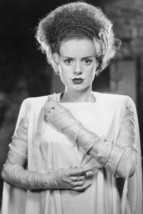 Elsa Lanchester iconic pose as Mary Shelley The Bride of Frankenstein 18x24 Post - £19.17 GBP