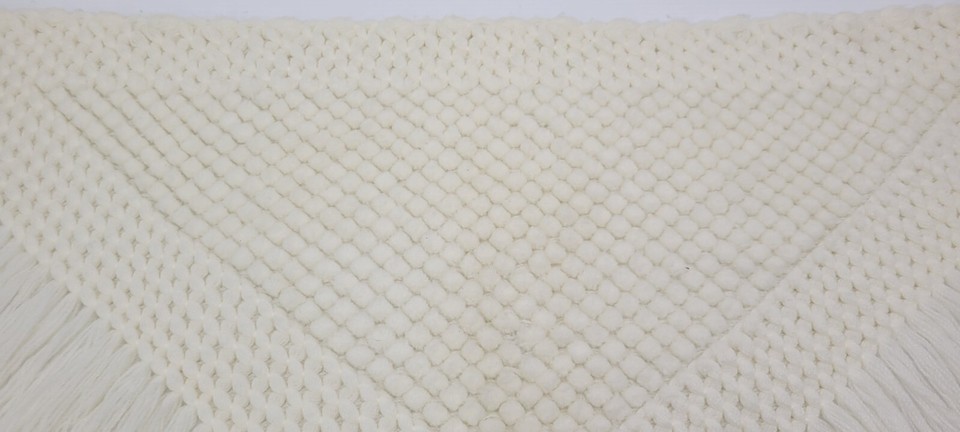 Vintage Boho Crotchet Style White Triangle Shoulder Shawl Fringed Scarf Wrap Item image 6