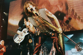 Aerosmith Steven Tyler Concert 11x17 Mini Poster - £10.20 GBP