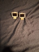 Vintage Wrap Around Cufflinks Goldtone W/ Black Front Accent - $8.21 CAD