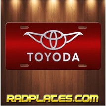 Toyoda Star Wars Yoda Art On Silver And Red Aluminum Vanity License Plate Tag - £15.80 GBP