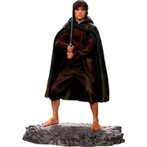 The Lord of the Rings Frodo 1:10 Scale Statue - £157.22 GBP