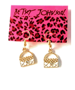 Betsey Johnson White Enamel and Crystal Purse Hand Bag Wire Dangle Earrings - $128.81 MXN