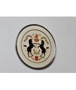 Vintage Circular Horse Design/Coat of Arms Pin/Brooch, 1.75&#39;&#39; Diameter - $11.99