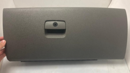 2007-2013 Chevy Silverado Glove Box P/N 25885282 Genuine Oem Sierra - $59.60