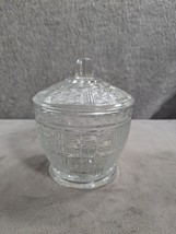 VINTAGE HOBBS BLOCK DAISY PANEL THUMBPRINT COVERED SUGAR Or CANDY DISH - £12.60 GBP