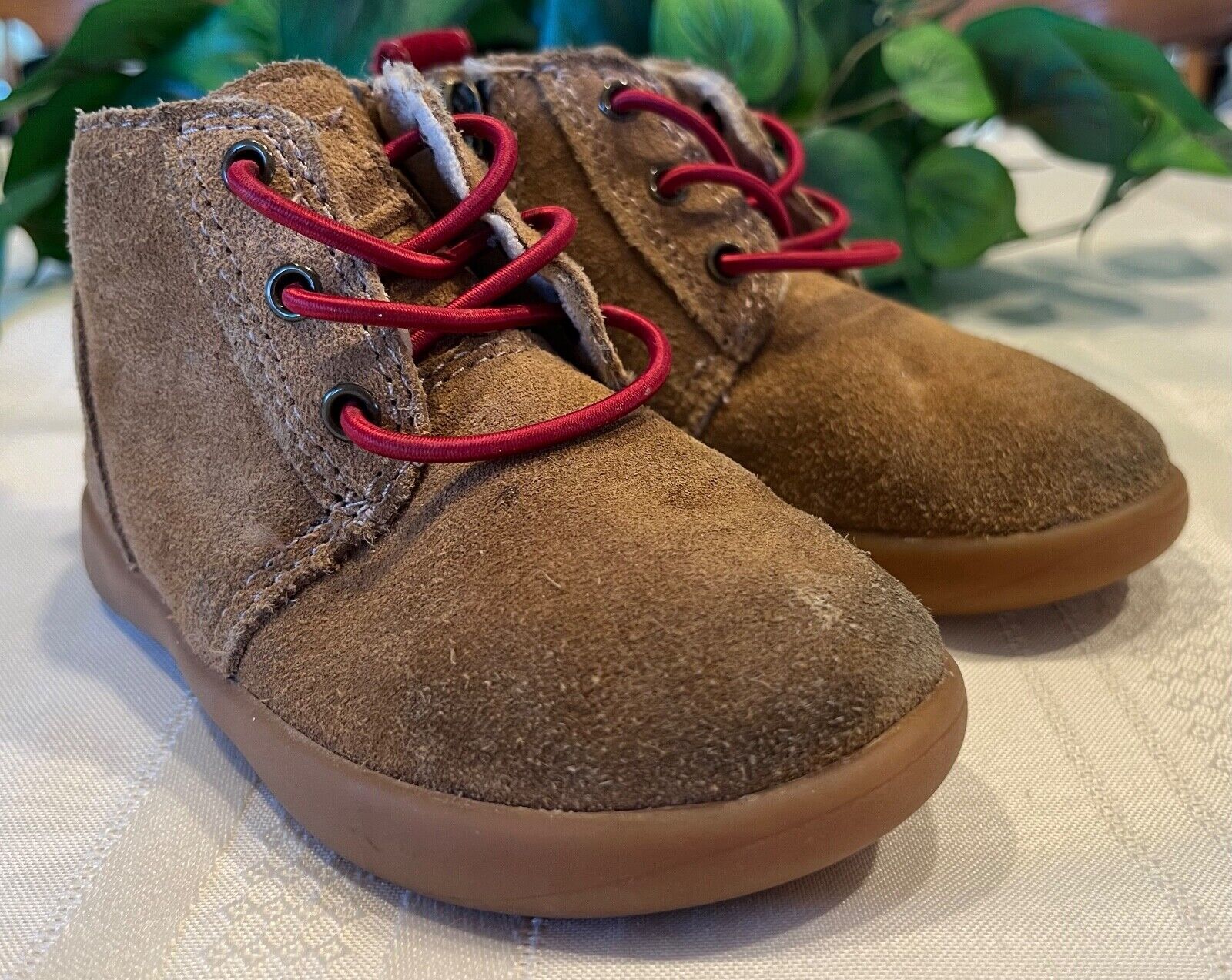 Uggs Kristjan Chukka Toddler Kids Boots Booties Suede 1097114T 6 Chestnut - $25.00