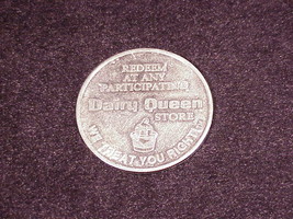 Vintage Dairy Queen 40 Cent Off Sundae Token, made of Aluminum - £4.70 GBP