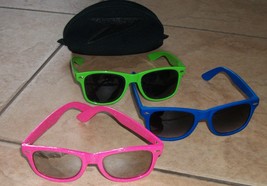 sunglasses with 1 case 3 pair pink green blue  - £40.60 GBP