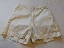 Womens Ladies Gap shorts Size 4 white zipper fly 6.5&quot; inseam Casual Walking EUC - £11.53 GBP