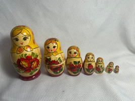 Wooden Russian Matroyoshka 7 Piece Nesting Doll Nolinsk, Kirov Souvenir 6.25&quot; - £24.14 GBP