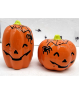 Collectible Pumpkin Salt and Pepper Shaker Set Jack O Lantern Halloween - $10.75