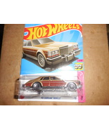 2023 Hot Wheels &quot;82 Cadillac Seville&quot; Collector The 80&#39;s #7/10 Mint/Car - £2.16 GBP