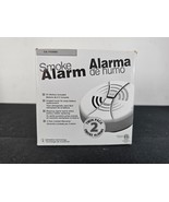 Family Gard Smoke Alarm 2-Pack | Battery Operated, White FG200B2 - $20.17 CAD