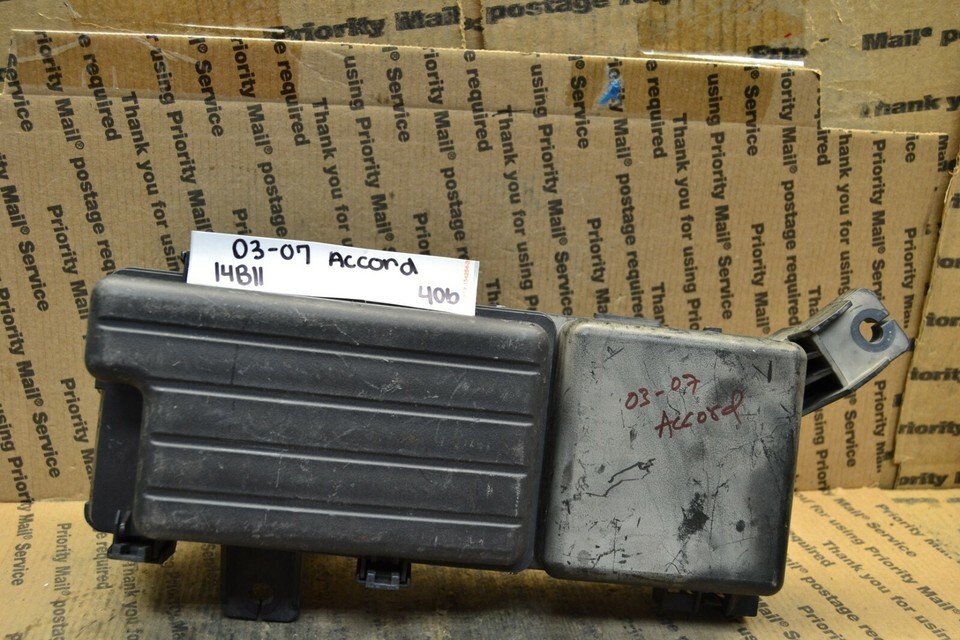 03-07 Honda Accord Fuse Box Junction OEM Module 406-14b11 - $10.77