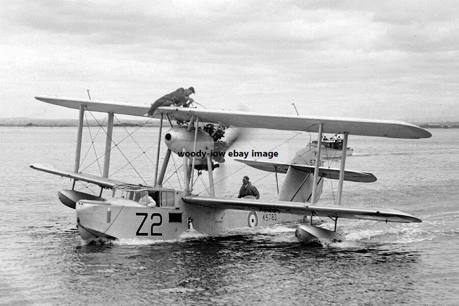 rp15697 - Seaplane from Royal Navy Warship HMS Leander - print 6x4 - $2.80