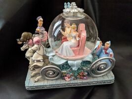 Disney Cendrillon Musical Neige Globe Carrosse Prince Charmant So This I... - €116,20 EUR
