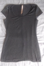 Bailey 44 Women Gray Decorative Sequin Shoulder T Shirt Size Medium EUC - £15.29 GBP