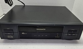 Magnavox 4-Head Video Cassette Recorder VCR VR9330 AT01 VHS  - $664.82 MXN