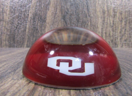 Oklahoma University Sooners Paperweight Clear Glass Domed Red Logo - £14.58 GBP