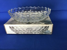 American Whitehall 7&#39;&#39; x 10&quot; 2 Part Oval Relish Dish Crystal Glass New - $9.28