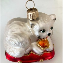 White Cat Glass Christmas Ornament on Red Pillow with Box - £11.81 GBP