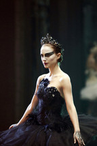Natalie Portman Black Swan Dramatic Image Off Shoulder Costume 18x24 Poster - £19.17 GBP