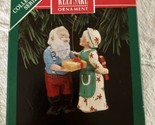 1992 Hallmark Keepsake Ornament &#39;Gift Exchange&#39; Santa &amp; Mrs Claus 7th in... - $16.82