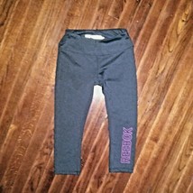 Reebok Capri Leggings Gray Pink Women Hideaway Pocket Logo Size XS - $22.77