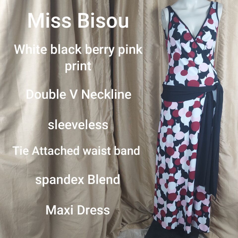 Primary image for Miss Bisou v neckline printed maxi dress size M